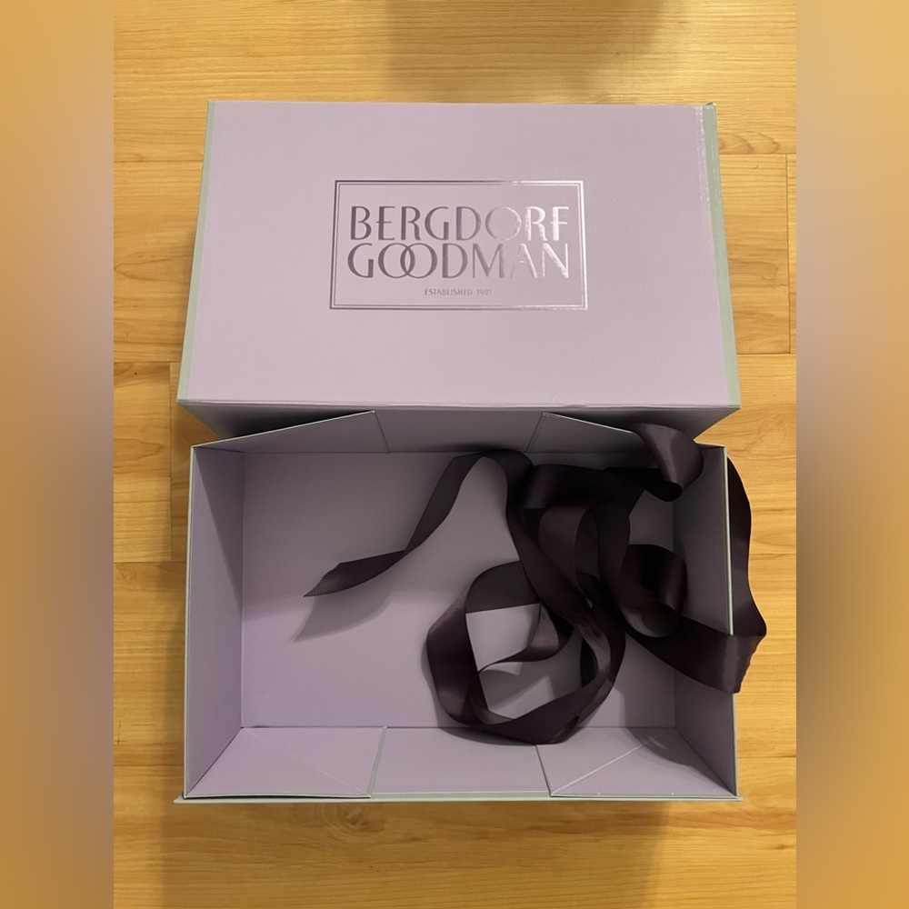 Bergdorf’s Box